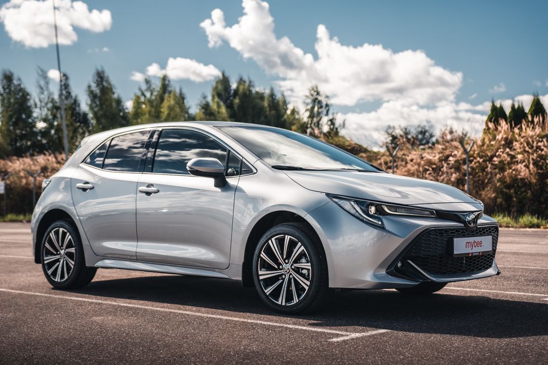 Toyota Corolla Hatchback Active plus Hybrid