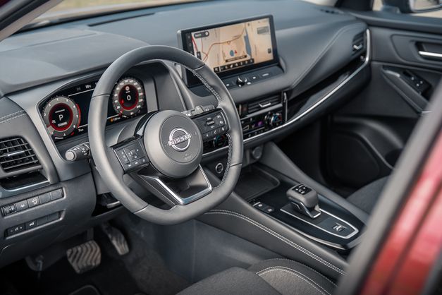 Nissan Qashqai N-CONNECTA Comfort pack MHEV 2WD
