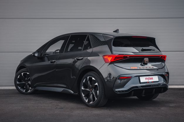 Cupra Born 58KWH 204 HP 