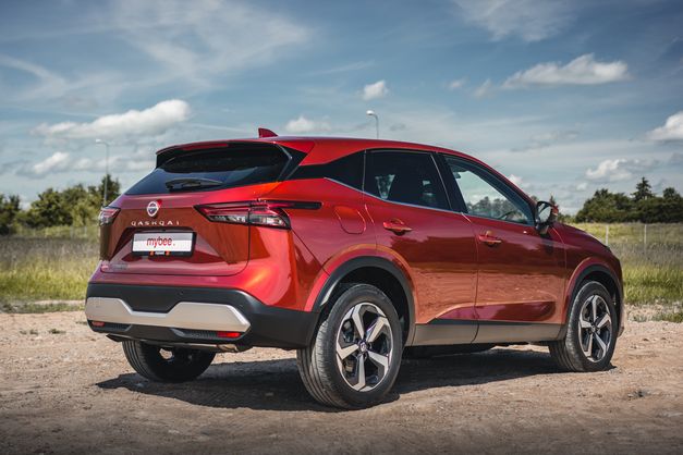 Nissan Qashqai N-CONNECTA Comfort pack MHEV 2WD