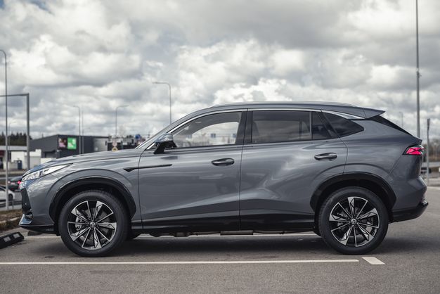 MG HS HEV 2kWh AT EXCLUSIVE