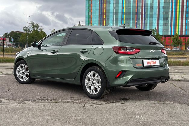 Kia Ceed LX Plus 7DCT