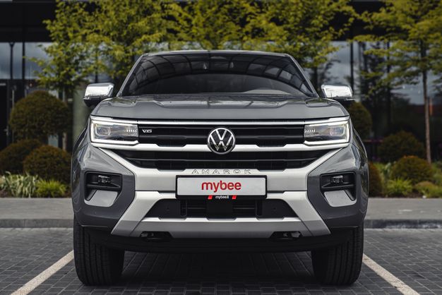 VW Amarok Aventura V6 240HP AT AWD