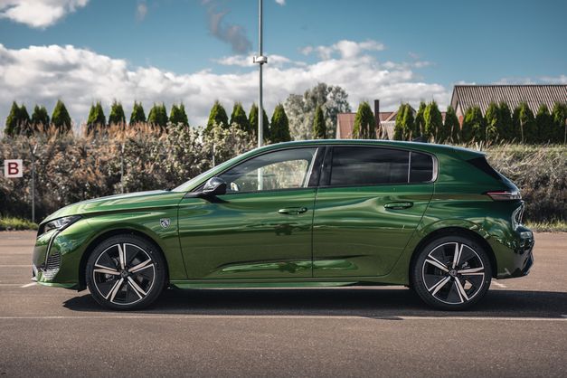 Peugeot 308 GT BlueHDi MY22