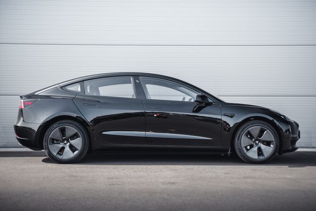 Tesla Model 3 Long Range