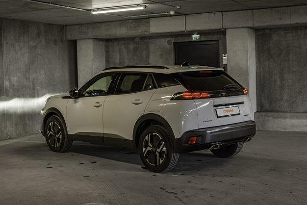 Peugeot 2008 Hybrid