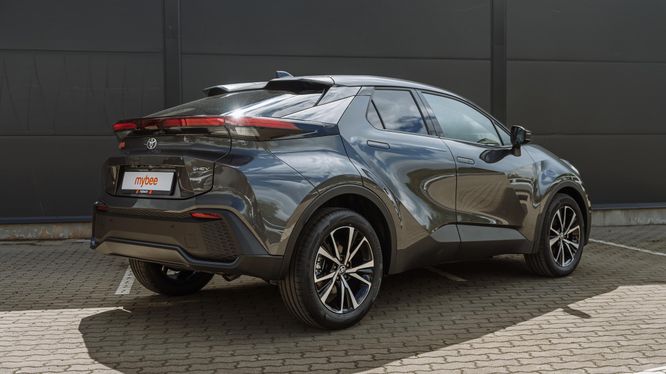 Toyota C-HR Hybrid MY24 Style