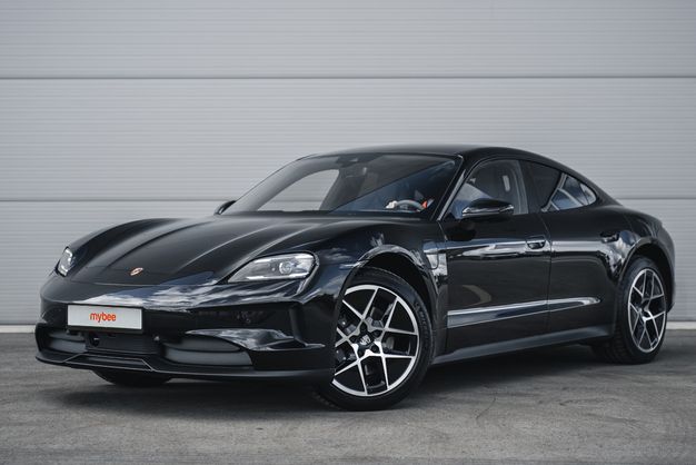 Porsche Taycan EV