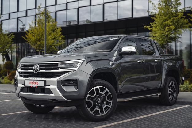 VW Amarok Aventura V6 240HP AT AWD