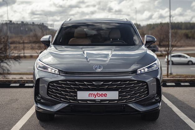 MG HS HEV 2kWh AT EXCLUSIVE