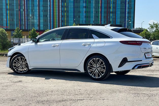 KIA PROCEED GT-LINE