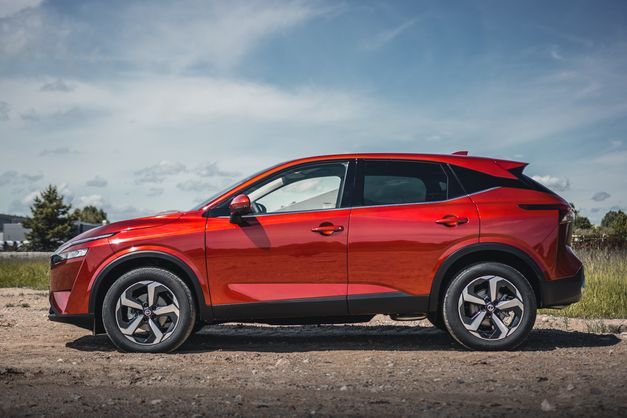 Nissan Qashqai N-CONNECTA Comfort pack MHEV 2WD