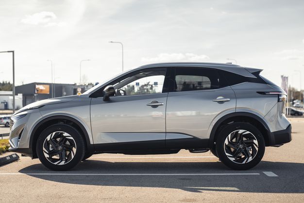 Nissan Qashqai N-connecta AT