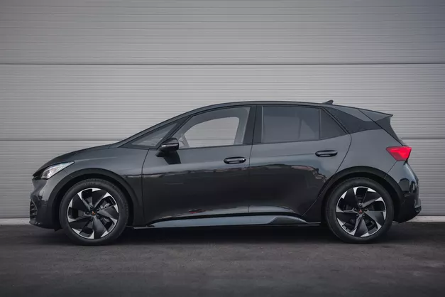 Cupra Born 58KWH 204 HP 