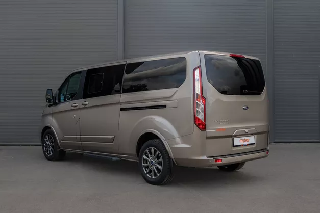 Ford Tourneo Custom EcoBlue 170HP