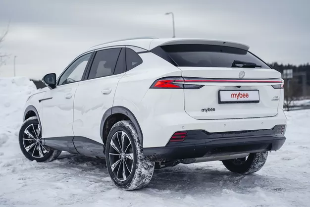 MG HS PHEV 21kWh AT LUXURY