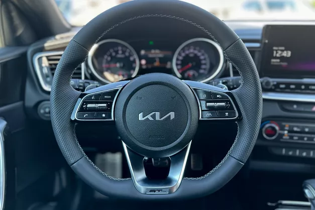 KIA PROCEED GT-LINE