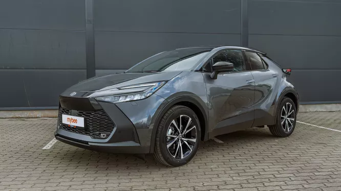 Toyota C-HR Hybrid MY24 Style