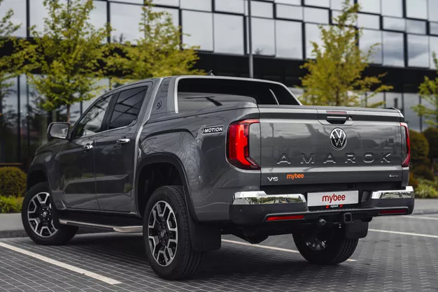 VW Amarok Aventura V6 240HP AT AWD