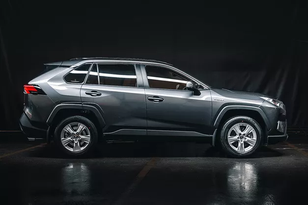 Toyota RAV4 Hybrid 2.5 Luxury			